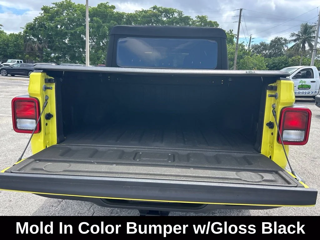 Used 2023 Yellow Jeep Willys image 30