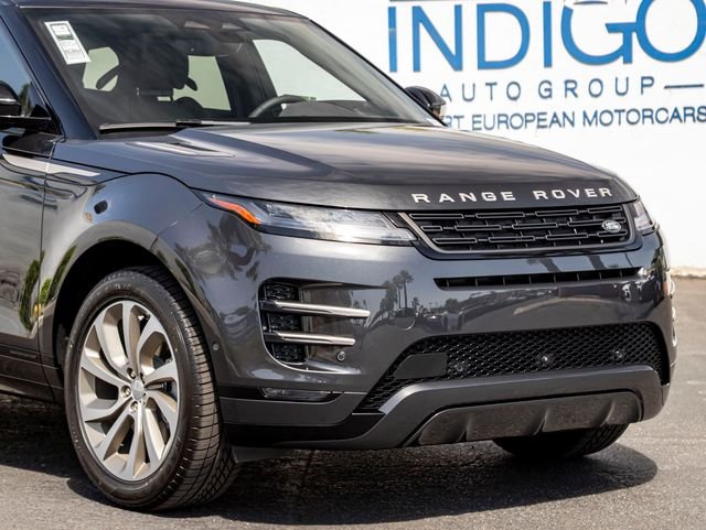 New 2026 Carpathian Grey Land Rover Hoxton Edition image 5