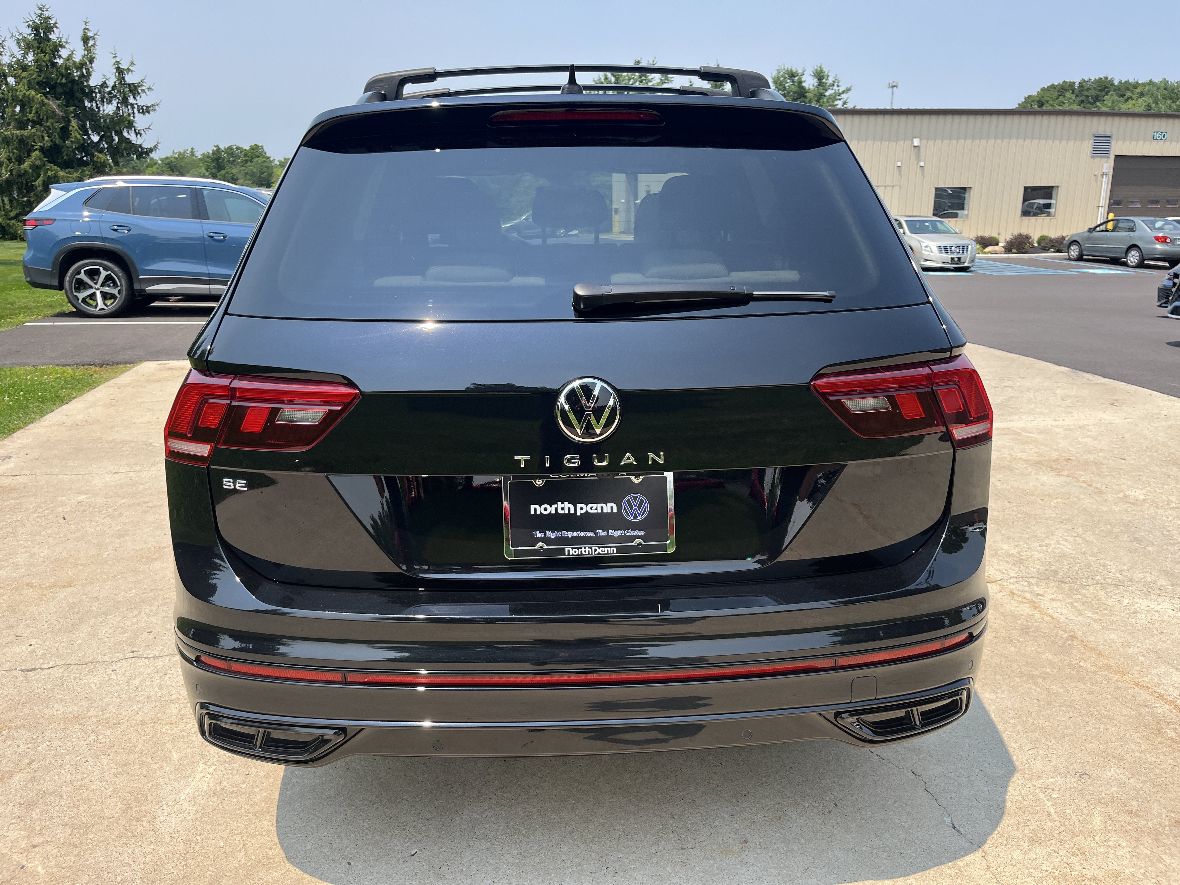 Used 2023 Black Volkswagen SE R-Line Black image 11