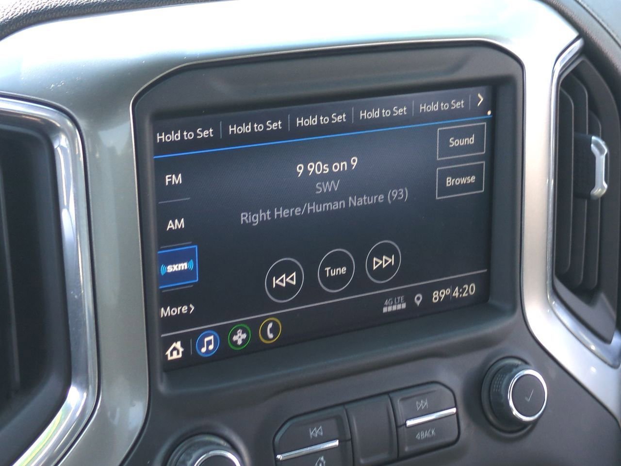 Used 2021 SUMMIT WHITE Chevrolet LT image 13