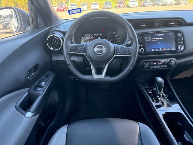 Used 2024 Red Nissan SR image 15
