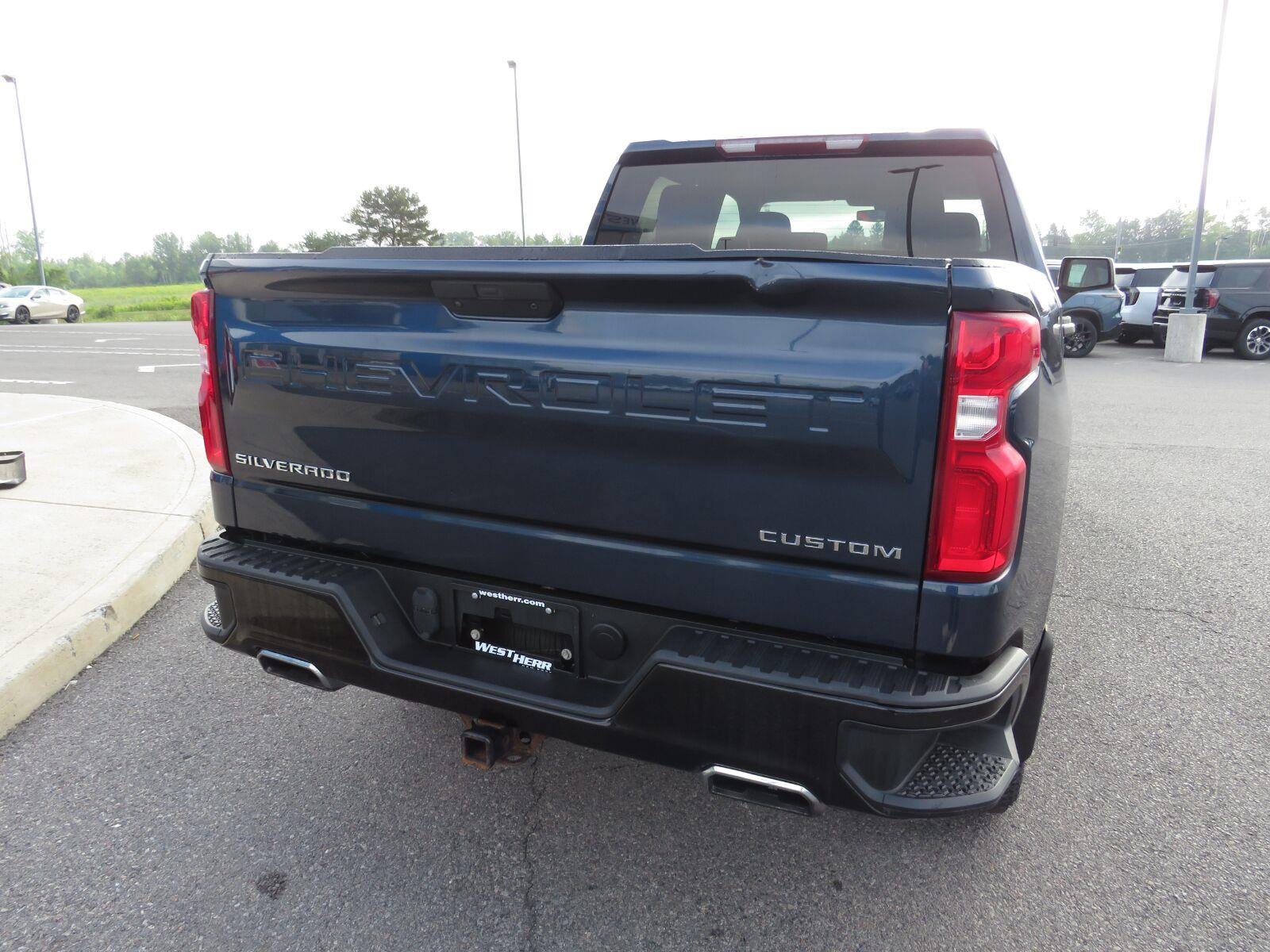 Used 2020 Northsky Blue Metallic Chevrolet Custom Trail Boss image 8