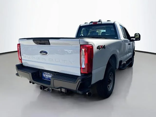 New 2026 Oxford White Ford F-250® XL image 36