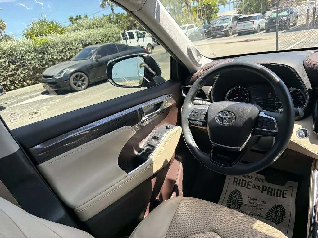 Used 2020 Silver Toyota Limited image 15