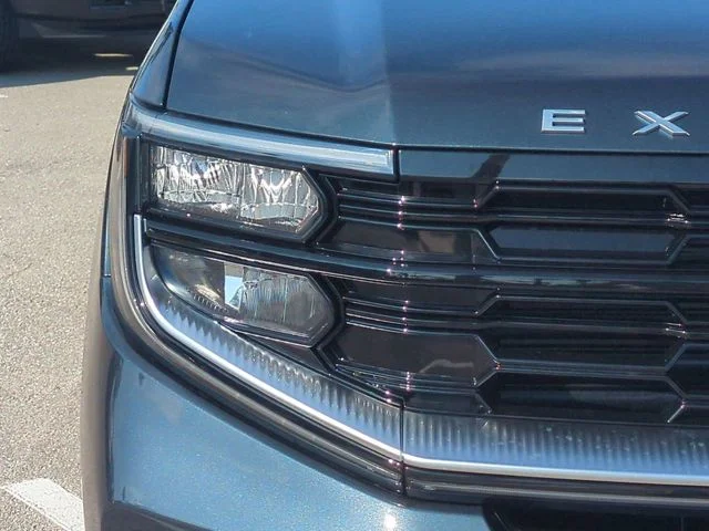 New 2026 Stone Blue Metallic Ford MAX Platinum® image 10