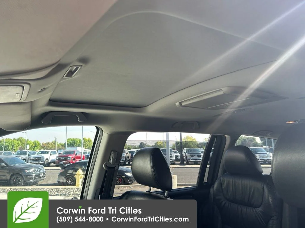 Used 2010 Gray Honda  image 16