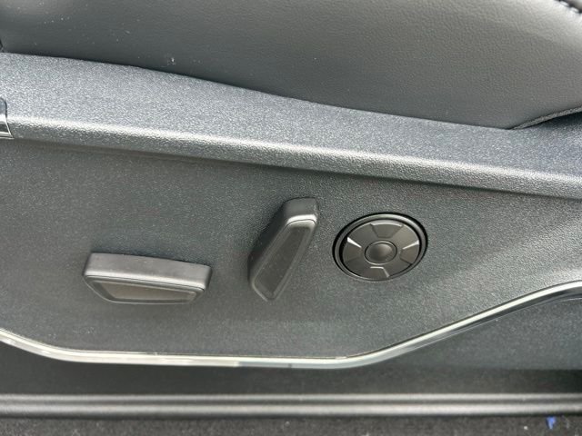 New 2026 Carbonized Gray Metallic Ford F-250® Platinum® image 23