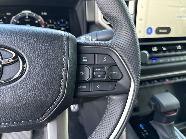 2026 Toyota Tundra Limited - Photo 19