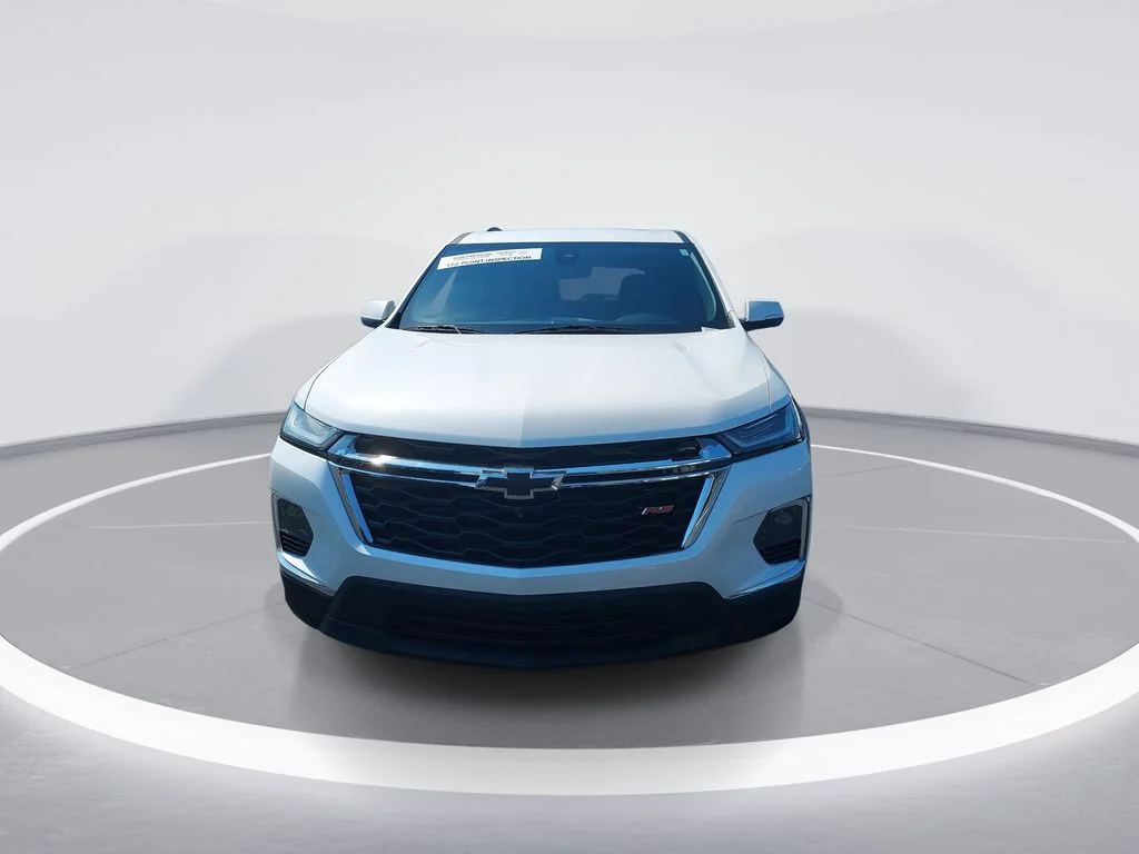 Used 2023 Beige Chevrolet RS image 3