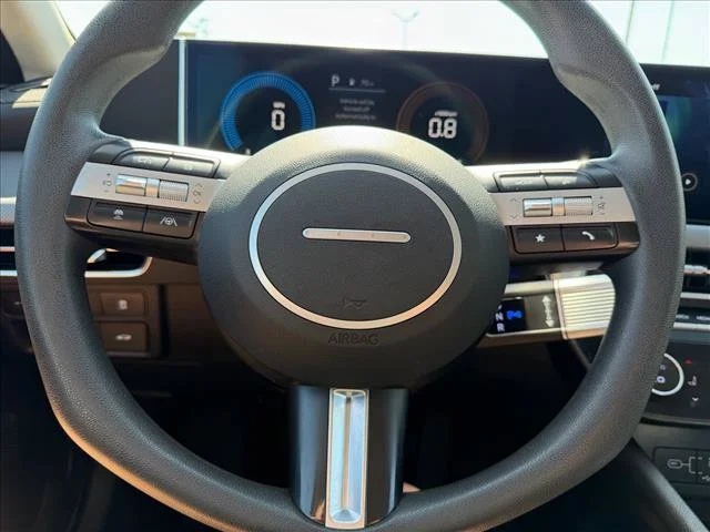 Used 2024 Silver Hyundai SEL image 13