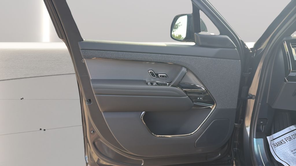 New 2026 Carpathian Grey Land Rover SE image 22