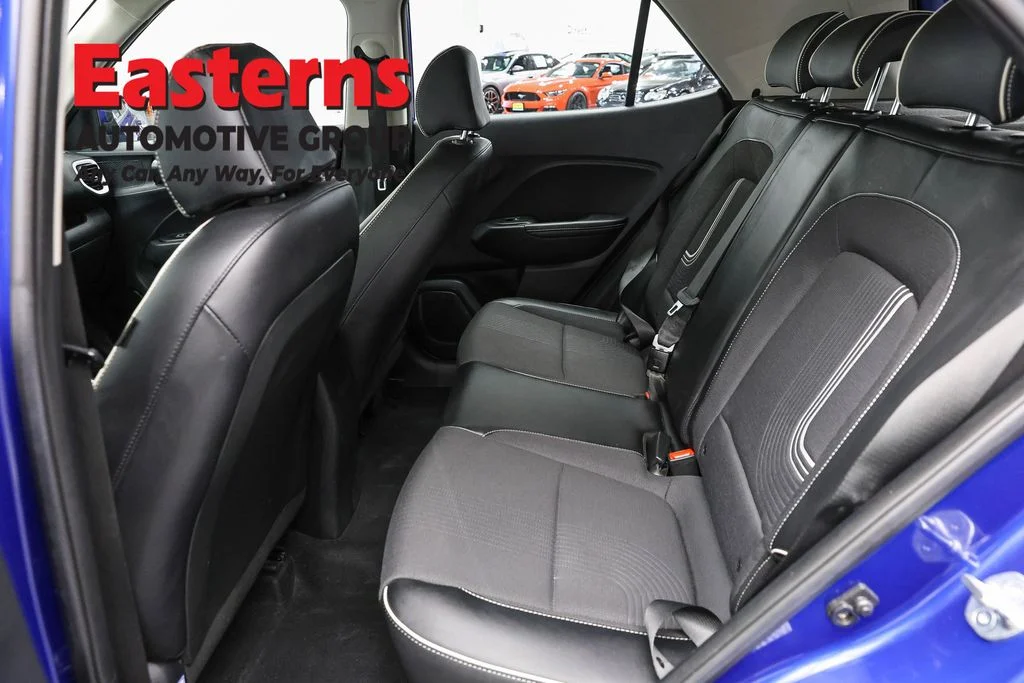 Used 2023 Blue Hyundai Limited image 22