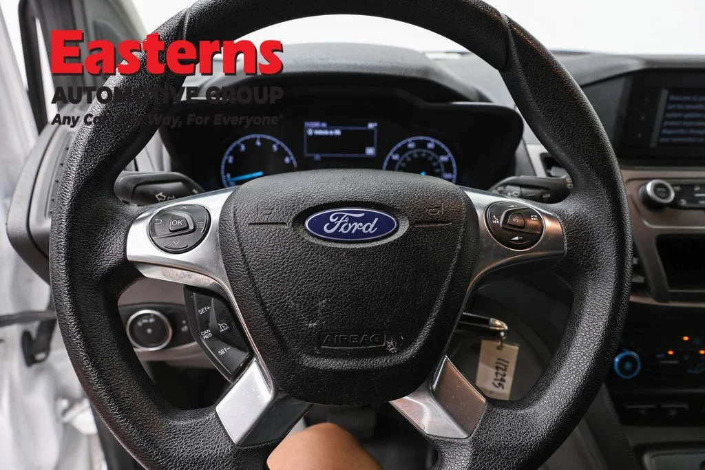 Used 2019 White Ford XL image 10