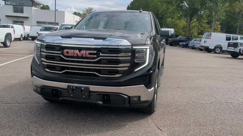 2023 Gmc Sierra 1500 SLT photo 3