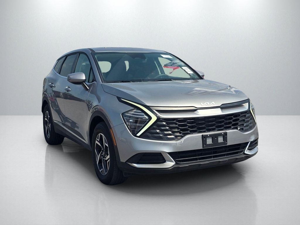 Used 2025 Gray Kia LX image 3