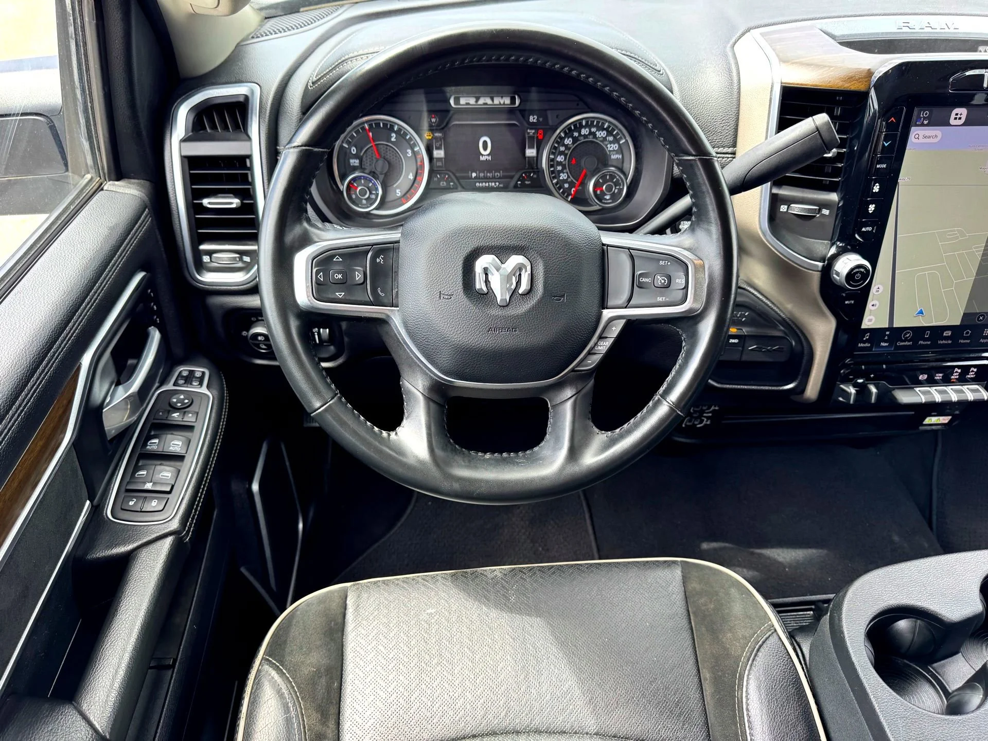 Used 2024  Ram Laramie image 23