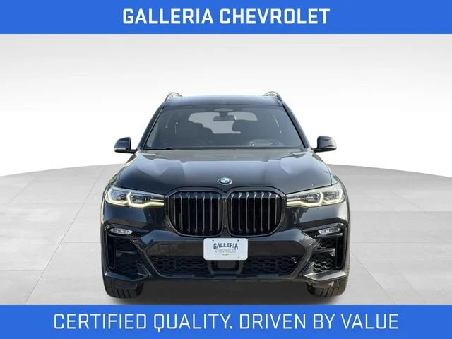 Used 2022 Black BMW M50i image 3