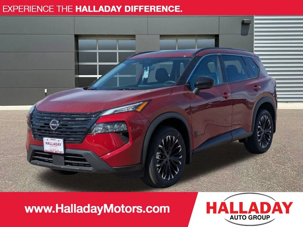 2026 Nissan Rogue Dark Armor AWD's photo