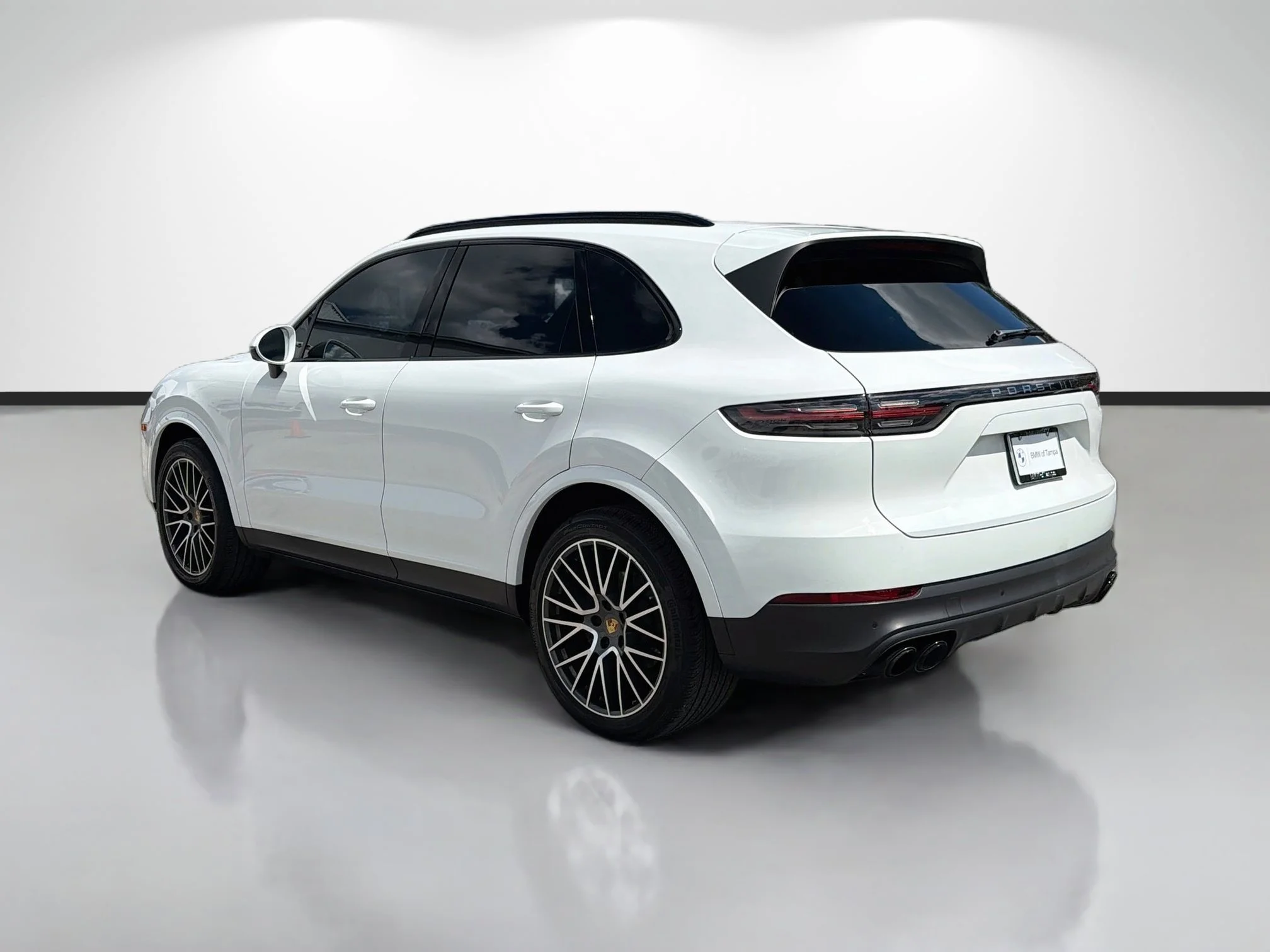 Used 2023 White Porsche Premium image 5