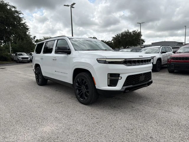 New 2026 Bright White Clear-Coat Exterior Paint Jeep Summit Obsidian image 2