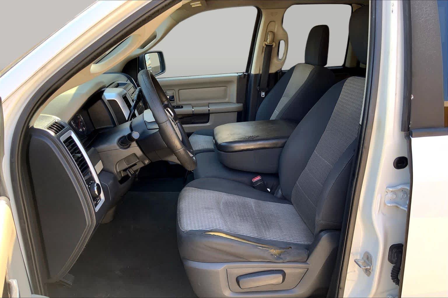 Used 2011 Bright White Ram SLT image 7