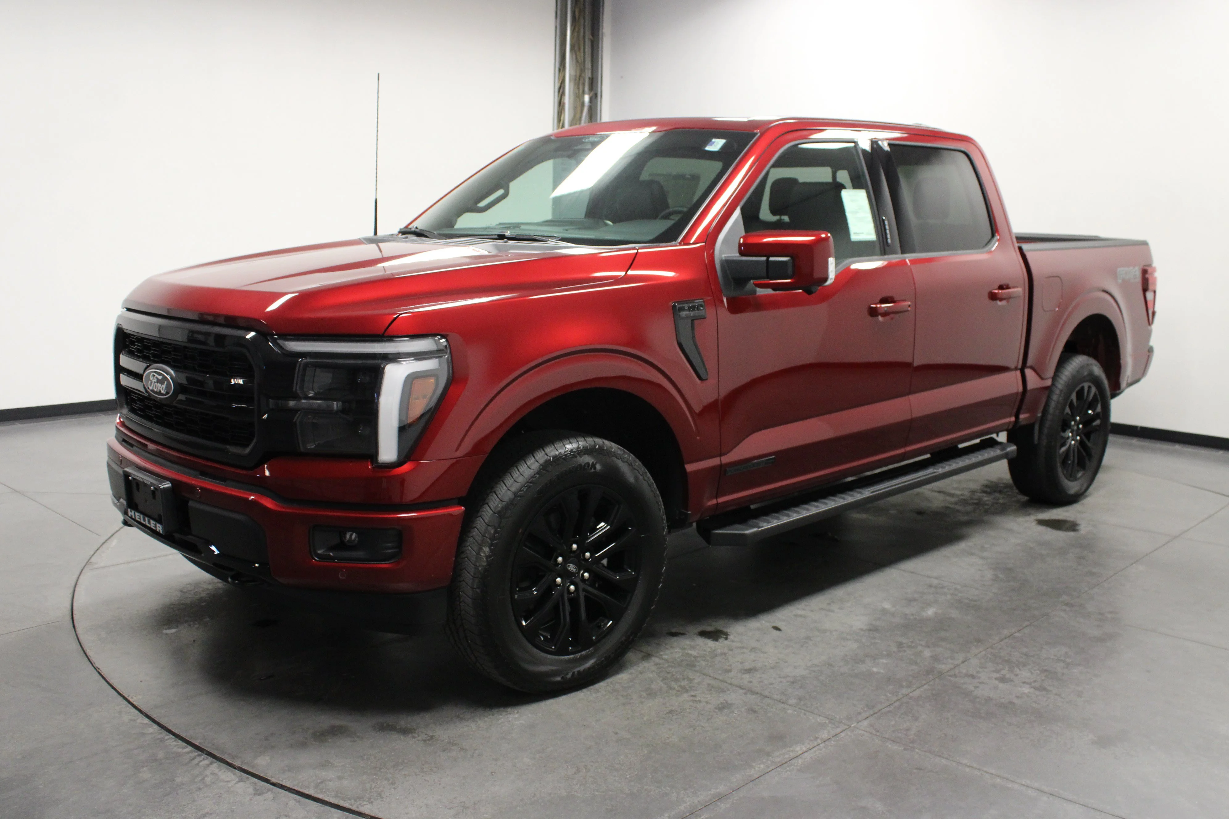 New 2026 Ruby Red Metallic Tinted Clearcoat Ford Lariat® image 10