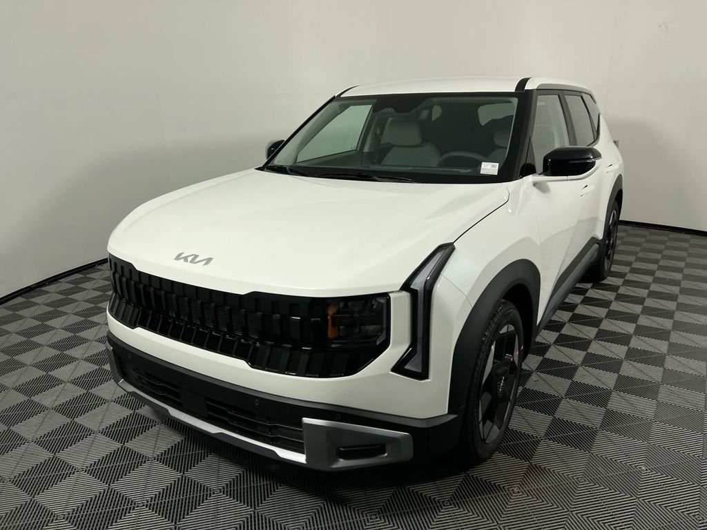 New 2027 Snow White Pearl Kia S image 7
