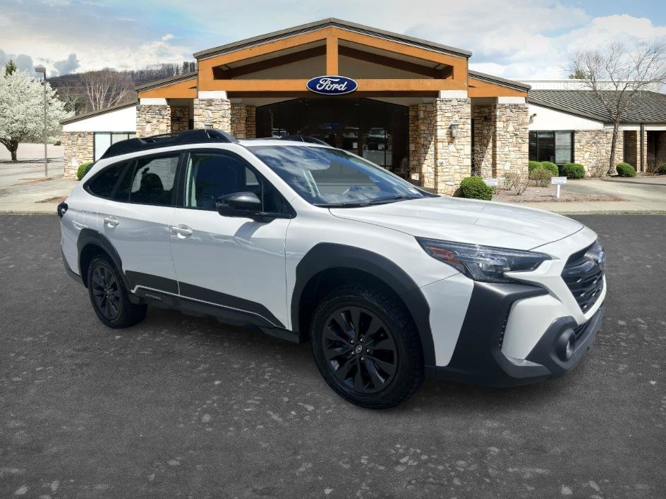 Used 2024 Crystal White Pearl Subaru Onyx Edition image 3