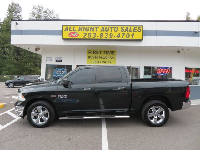 Used 2015 Black Forest Green Pearlcoat Ram Big Horn image 2
