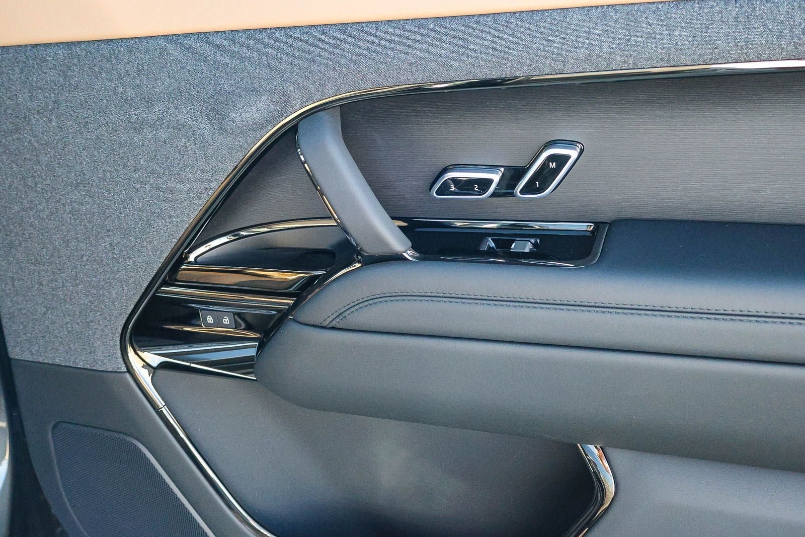 2025 Land Rover Range Rover Sport Dynamic SE - Photo 19