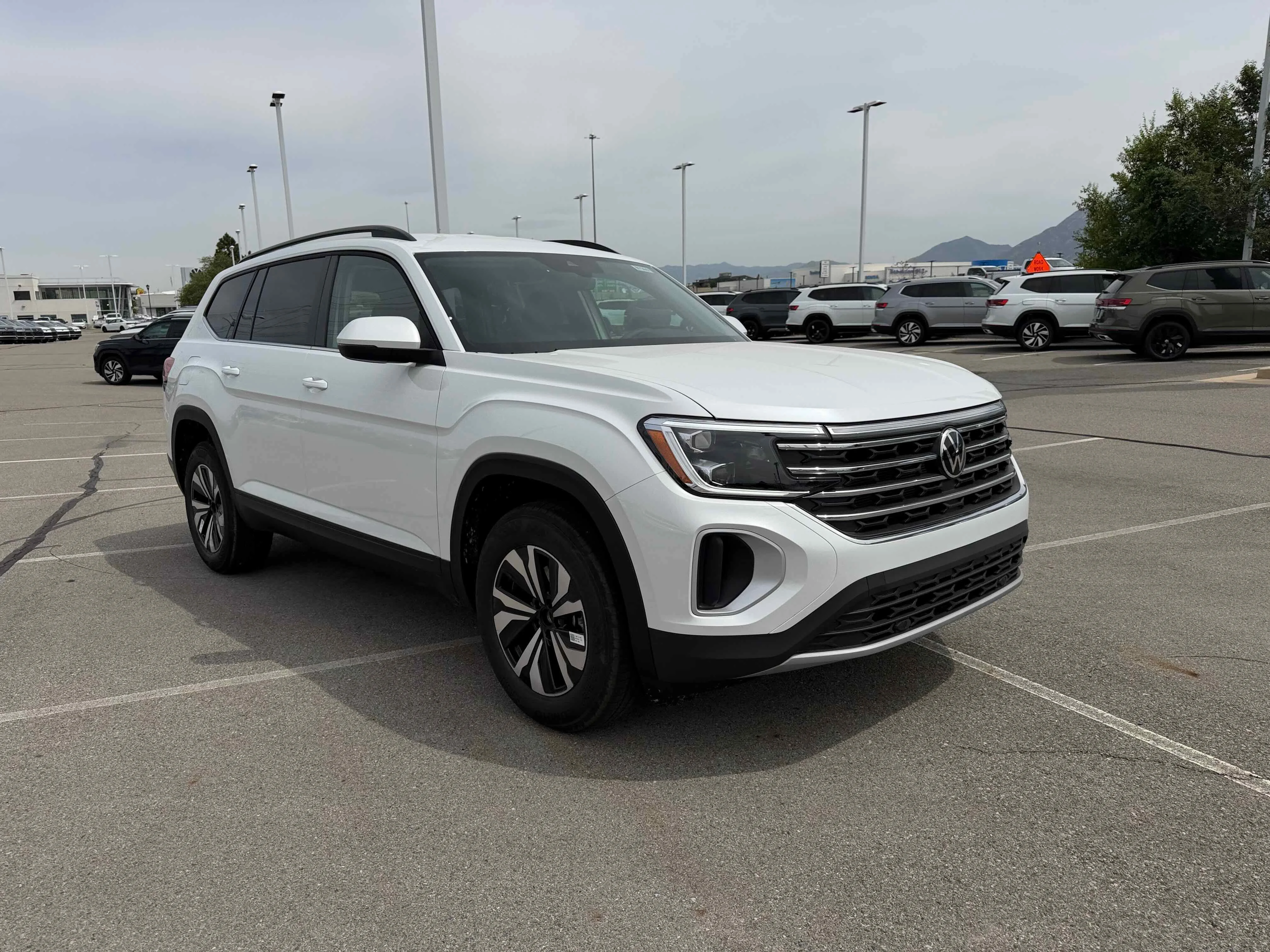 New 2026 Opal White Volkswagen 2.0T SE image 9