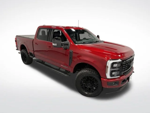 Used 2025 Red Ford Lariat image 33