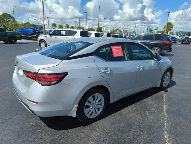 Used 2023 Silver Nissan S image 6