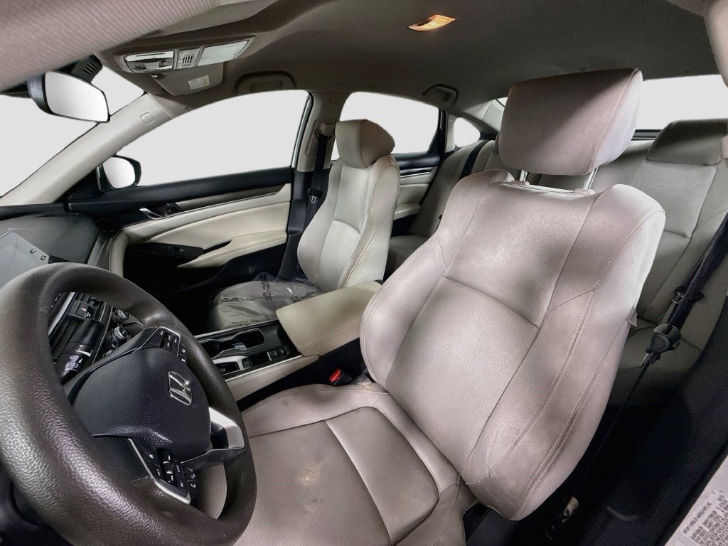 Used 2020 Platinum White Pearl Honda LX image 18