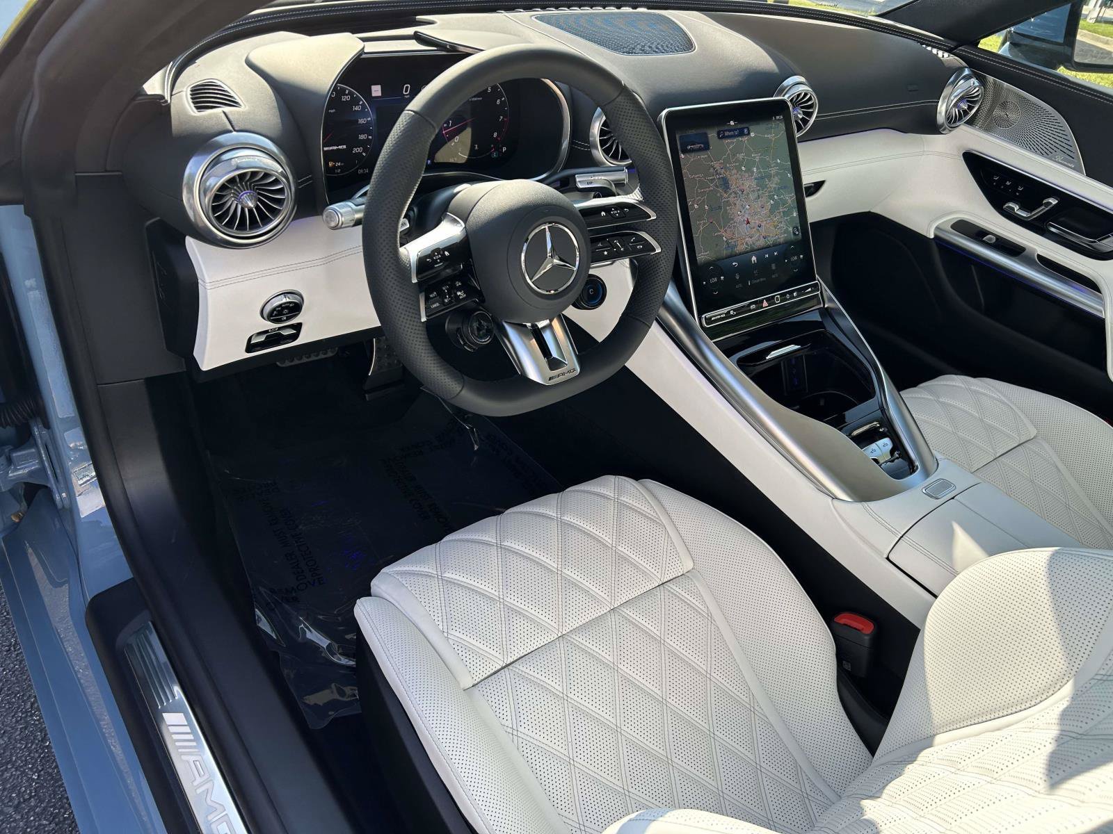 New 2027 MANUFAKTUR China Blue Solid Mercedes-Benz AMG® SL 55 Roadster image 28