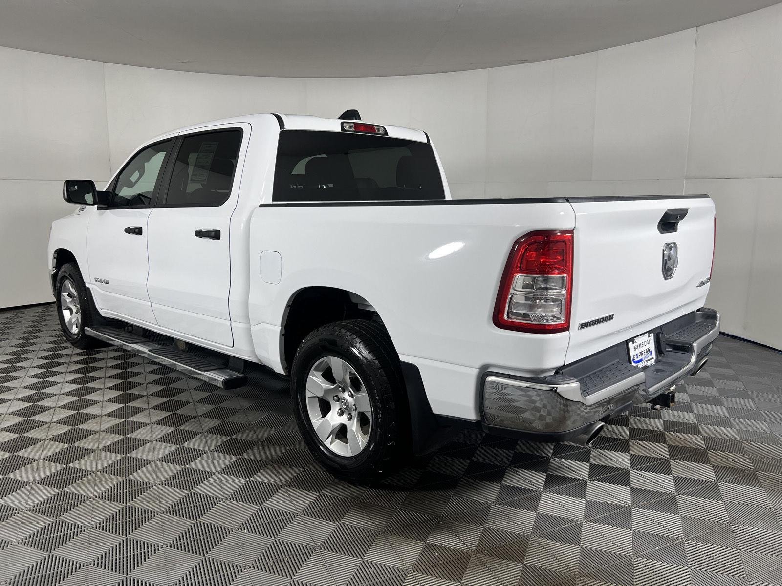 Used 2024 Bright White Clearcoat Ram Big Horn image 27