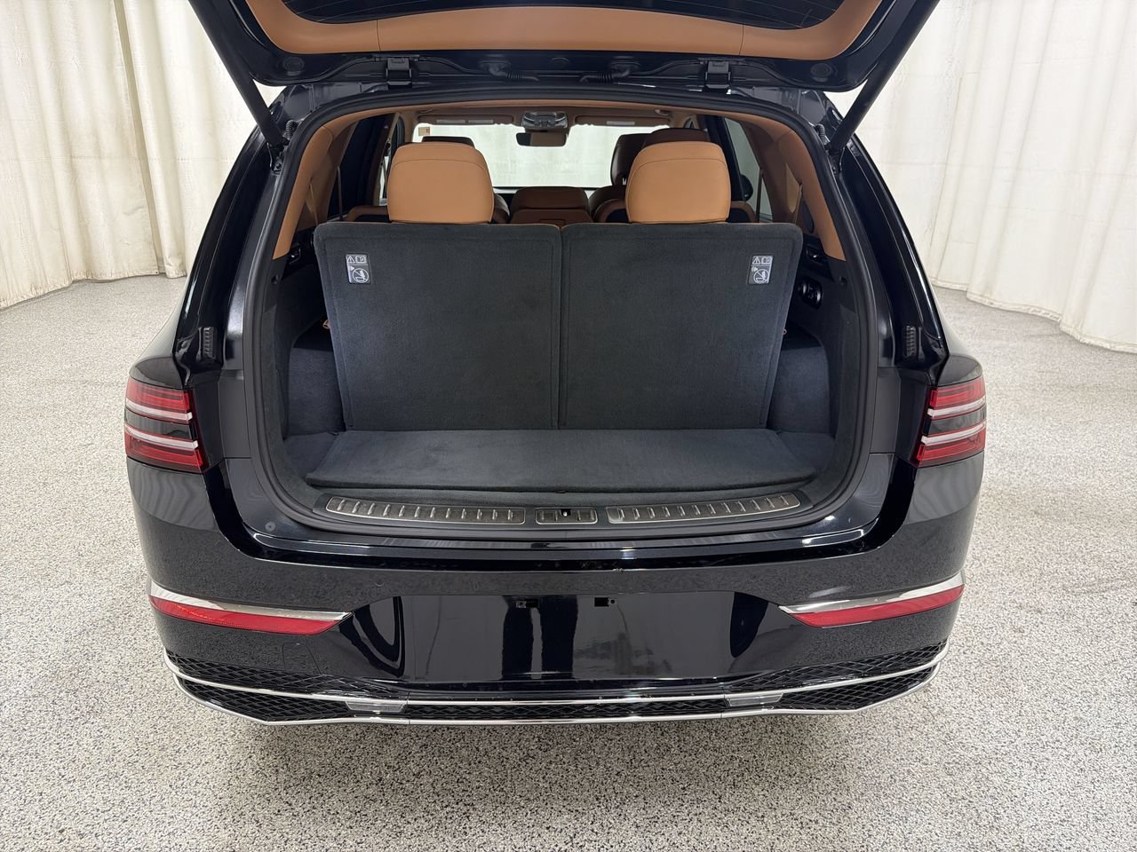 2025 GENESIS GV80 Advanced - Photo 17