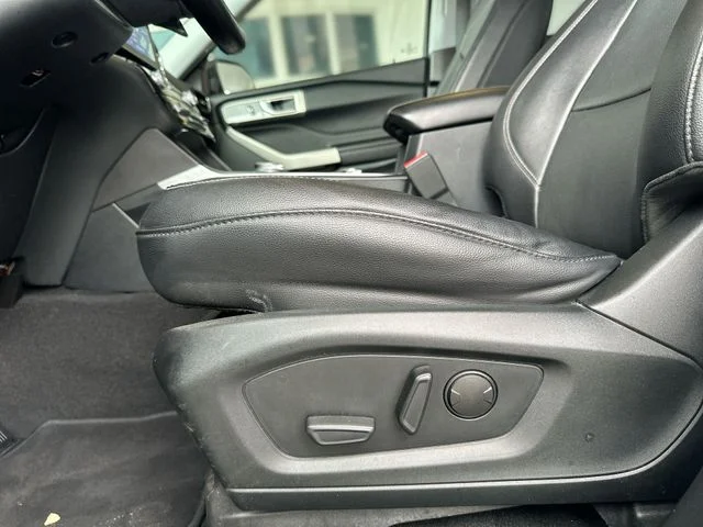 Used 2021 Gray Ford Limited image 13