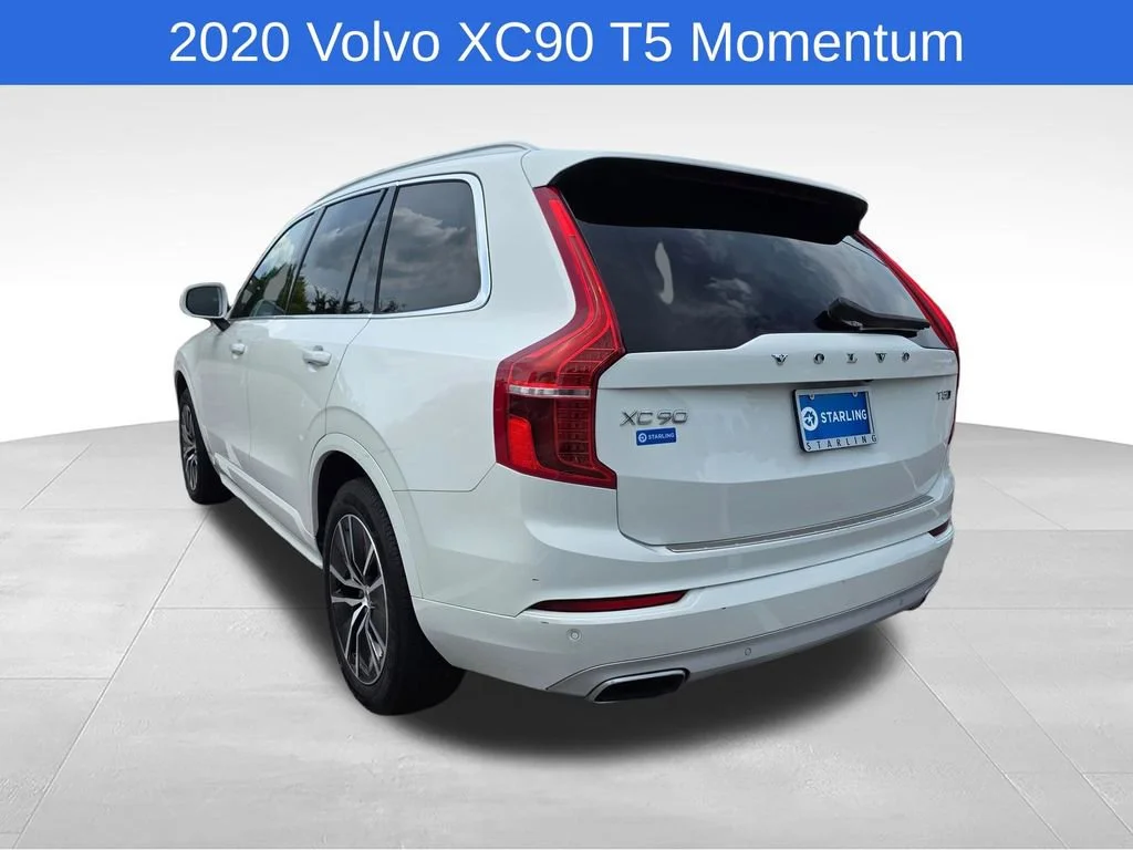 Used 2020 White Volvo T5 Momentum 7 Passenger image 7