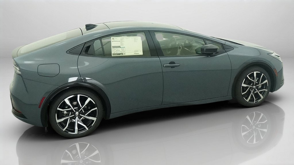 New 2027 Guardian Gray Toyota XSE image 38