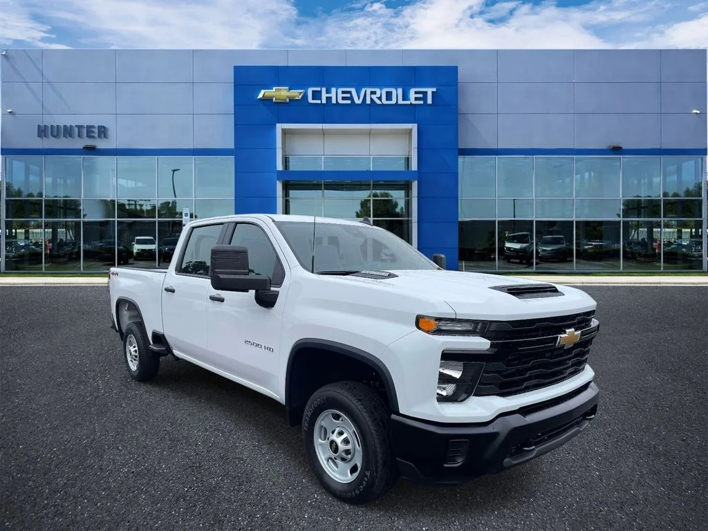 New 2026 Summit White Chevrolet WT image 1