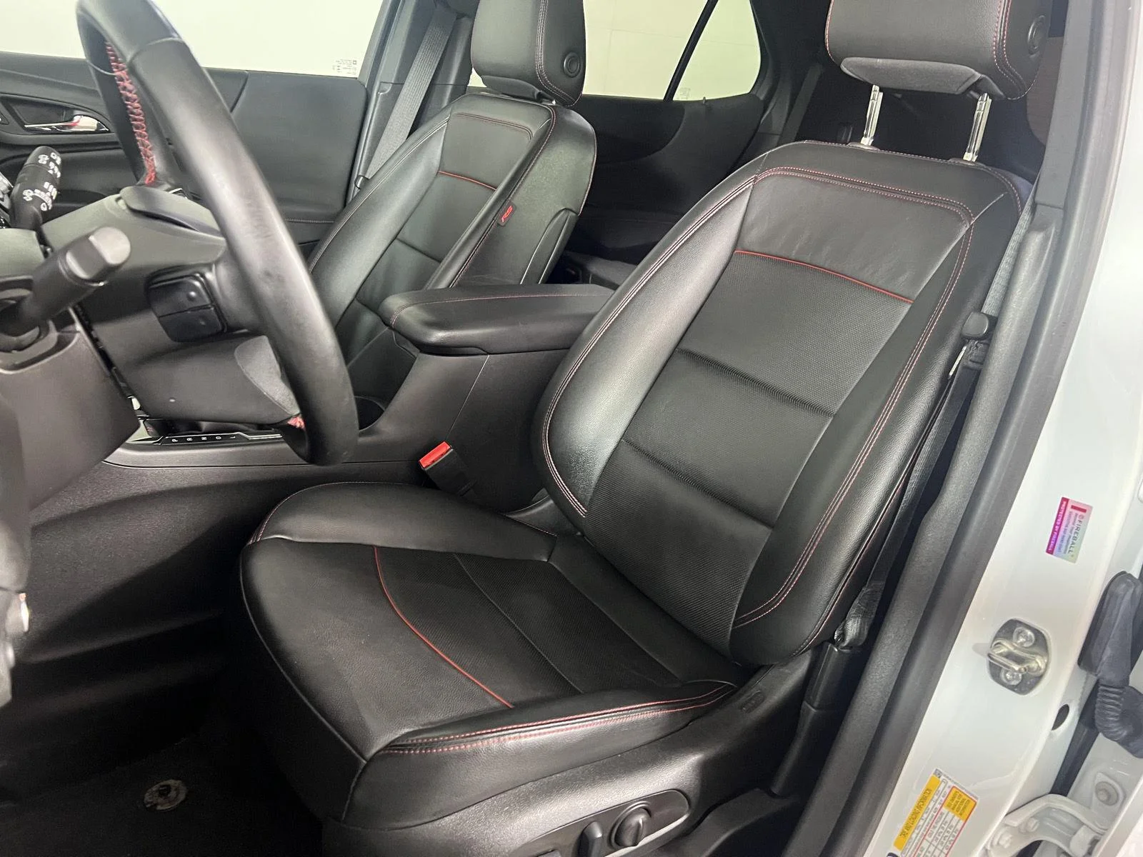 Used 2023 Summit White Chevrolet RS image 38