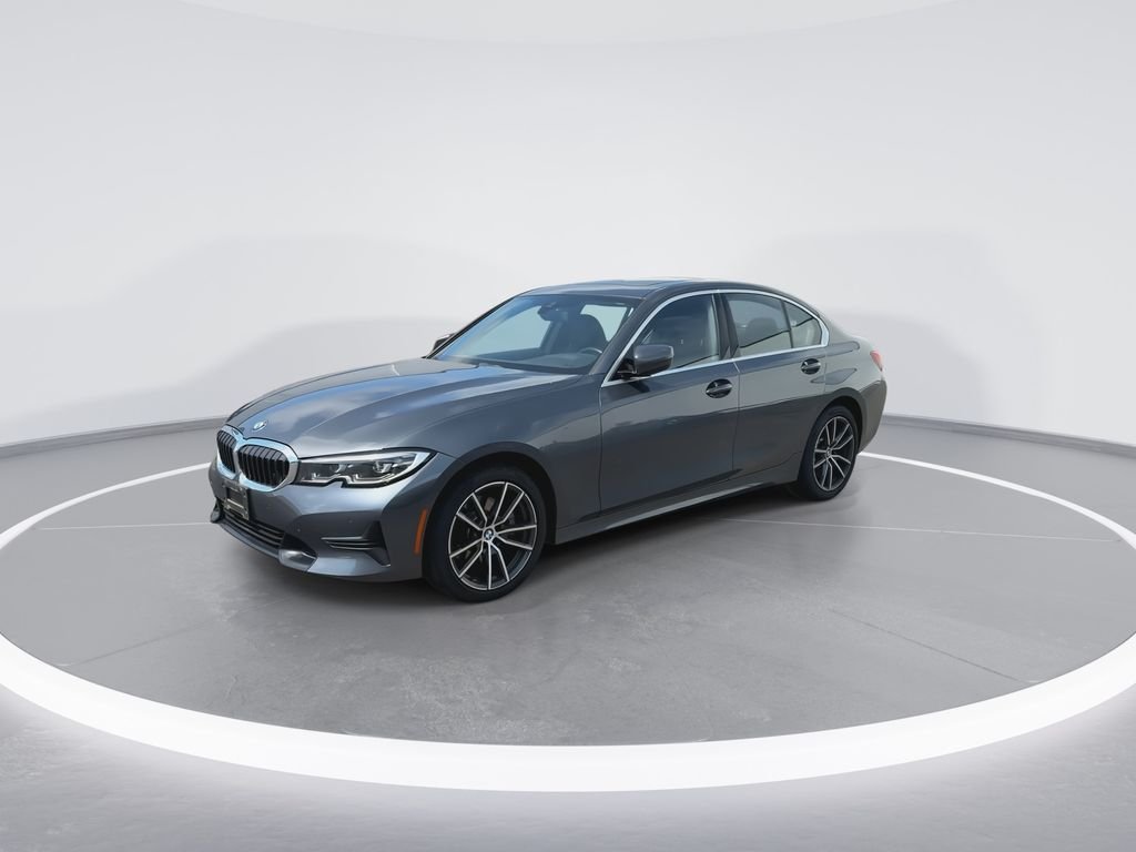 Used 2019 Mineral Gray Metallic BMW 330i xDrive image 4