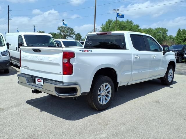 New 2026 Summit White Chevrolet LT image 5