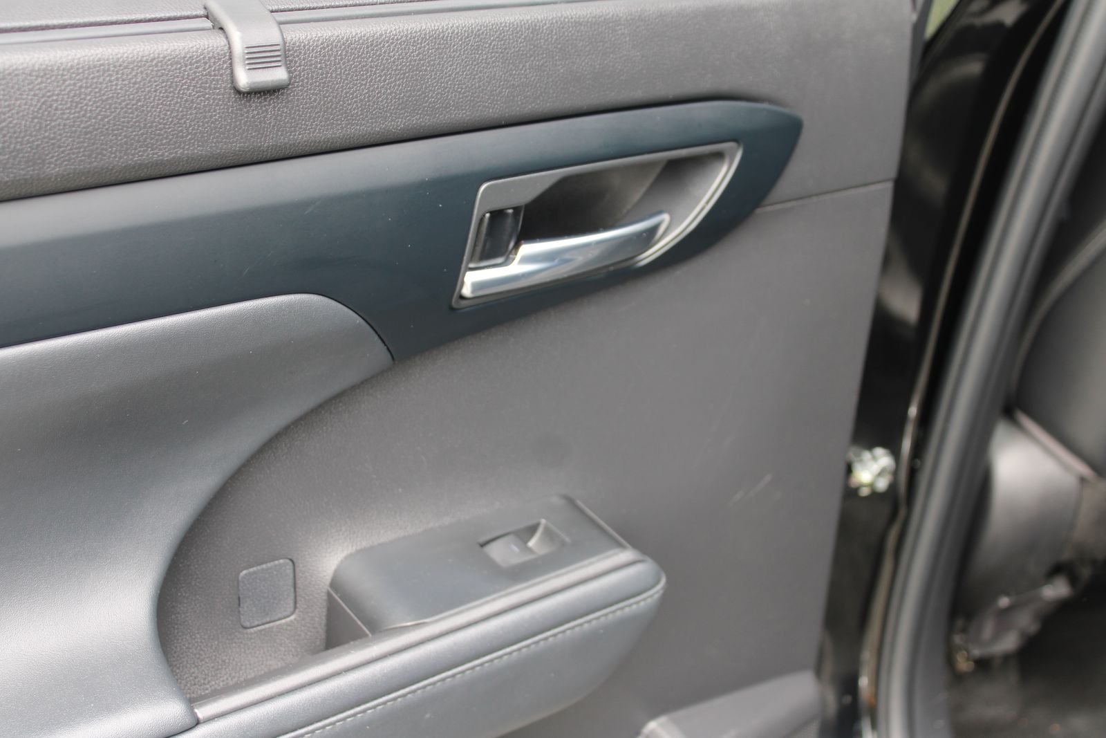 Used 2022 Black Toyota XLE image 19