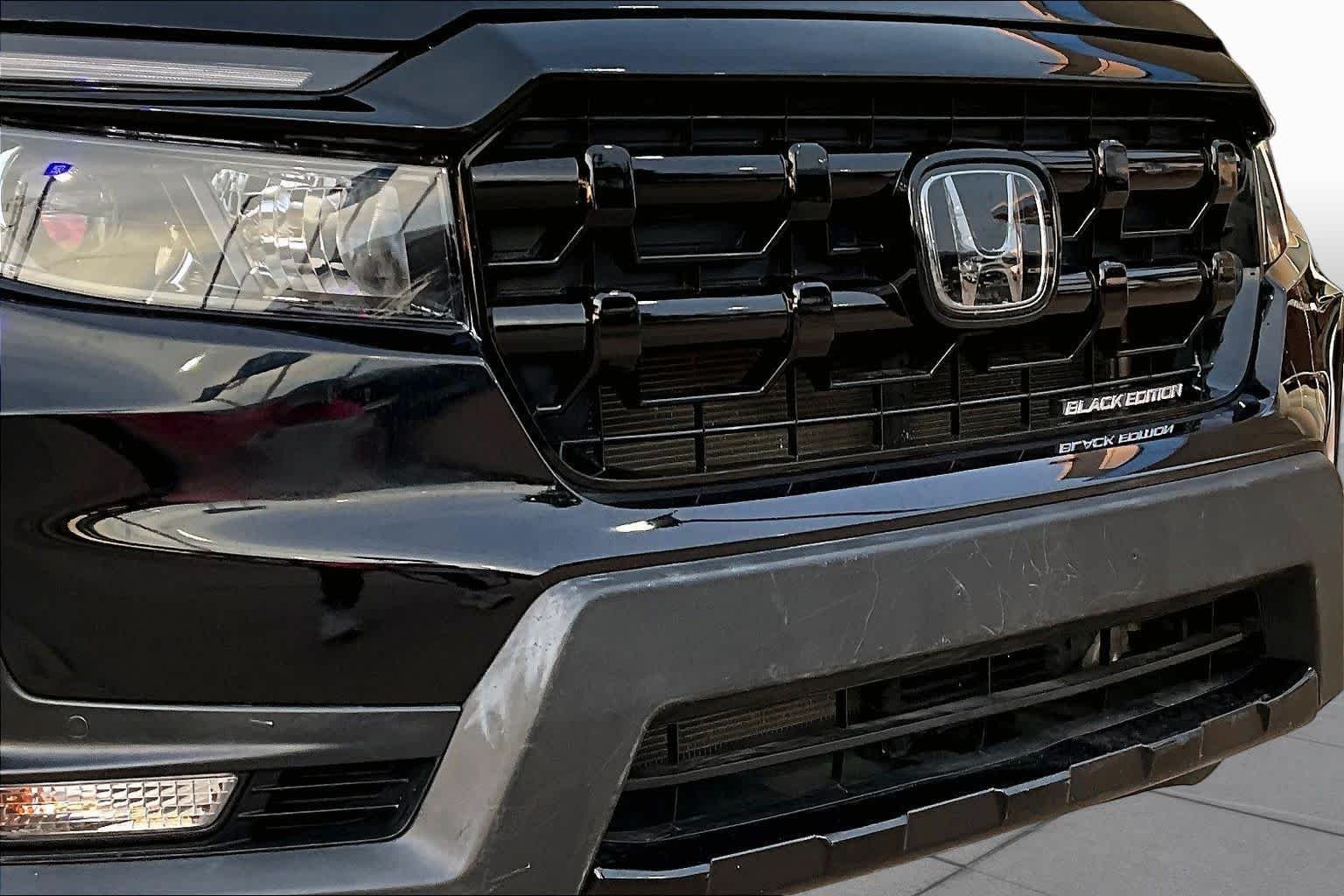Used 2025 Crystal Black Pearl Honda Black Edition image 29