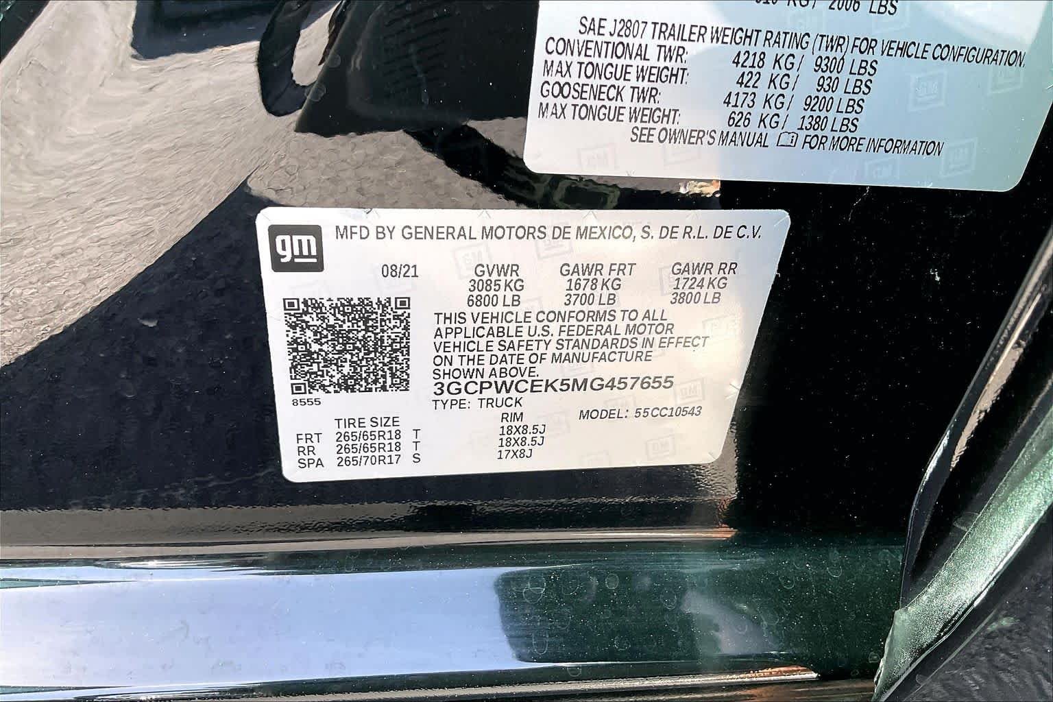 Used 2021 Black Chevrolet LT image 30