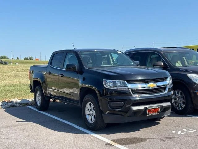 Used 2018 Black Chevrolet  image 3