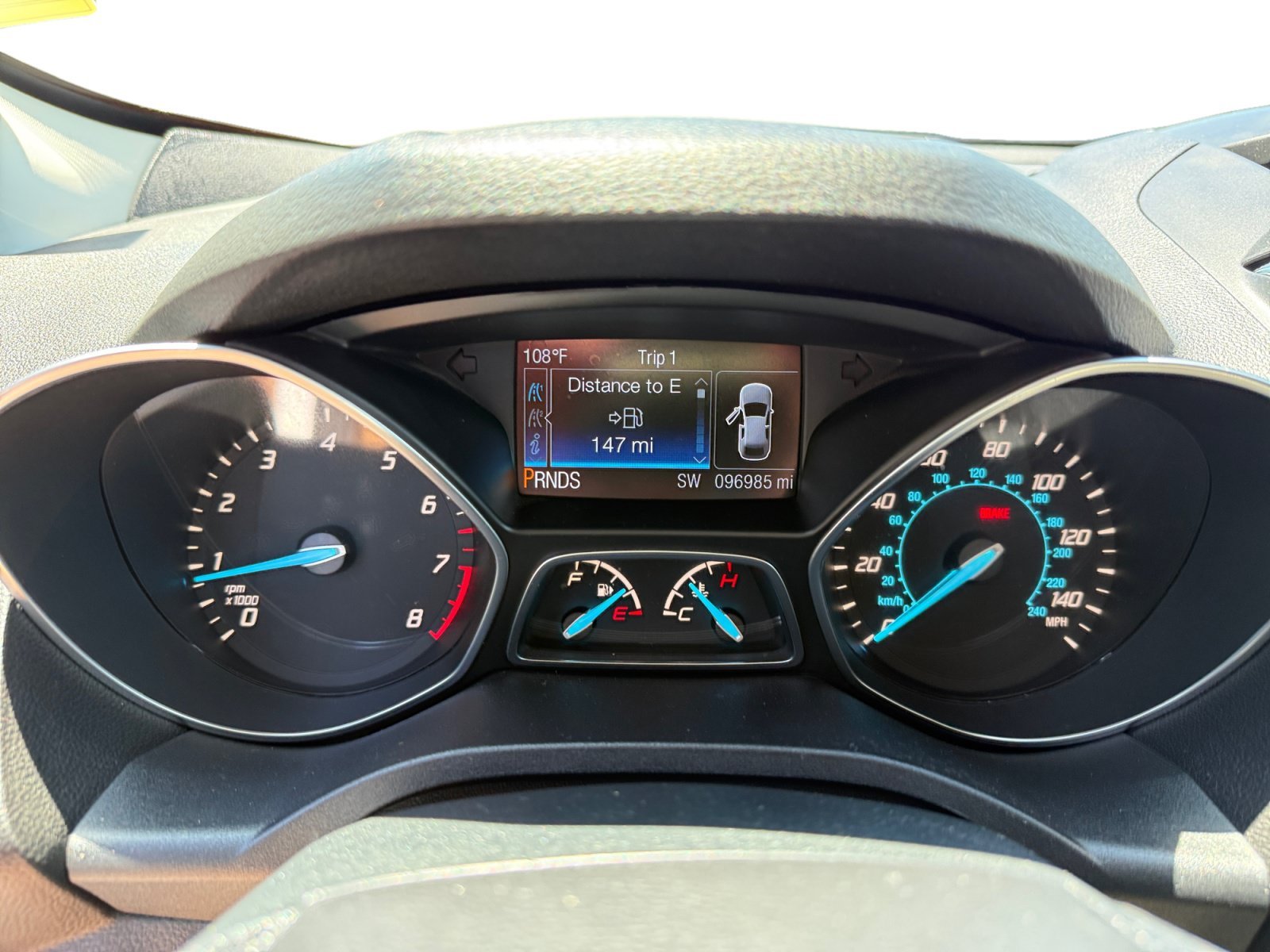 Used 2016 Oxford White Ford SE image 11