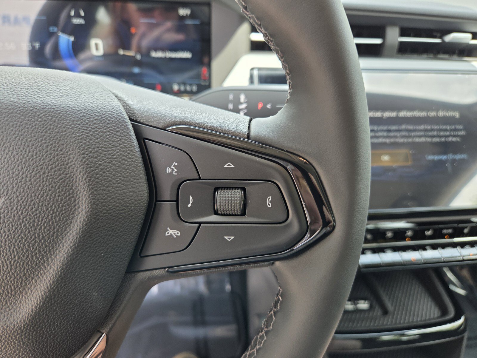 2027 Chevrolet Bolt RS - Photo 30